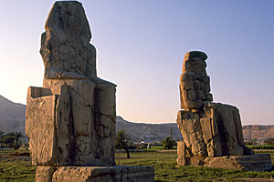 Colossi of Memnon, Thebes, Aswan, Egypt - Click to Zoom